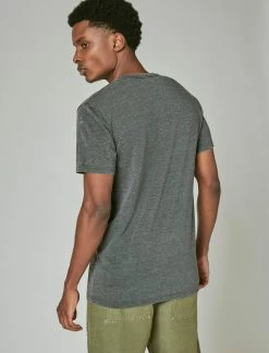 Lucky Brand Mens Coming To America Graphic Tee -Cheap Lucky Brand Store 051b1eef2d0348978b88c54681107cae 51065846 10d7 453d b686 823c994ad048 1080x