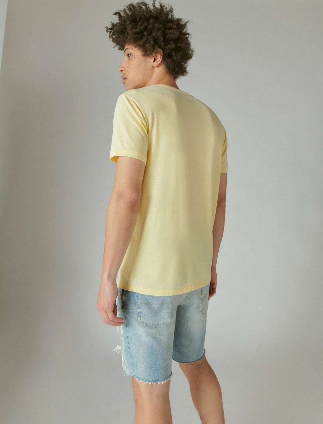 Lucky Brand Mens Lucky Records Graphic Tee 2 Lucky Brand Mens Lucky Records Graphic Tee - Image 2