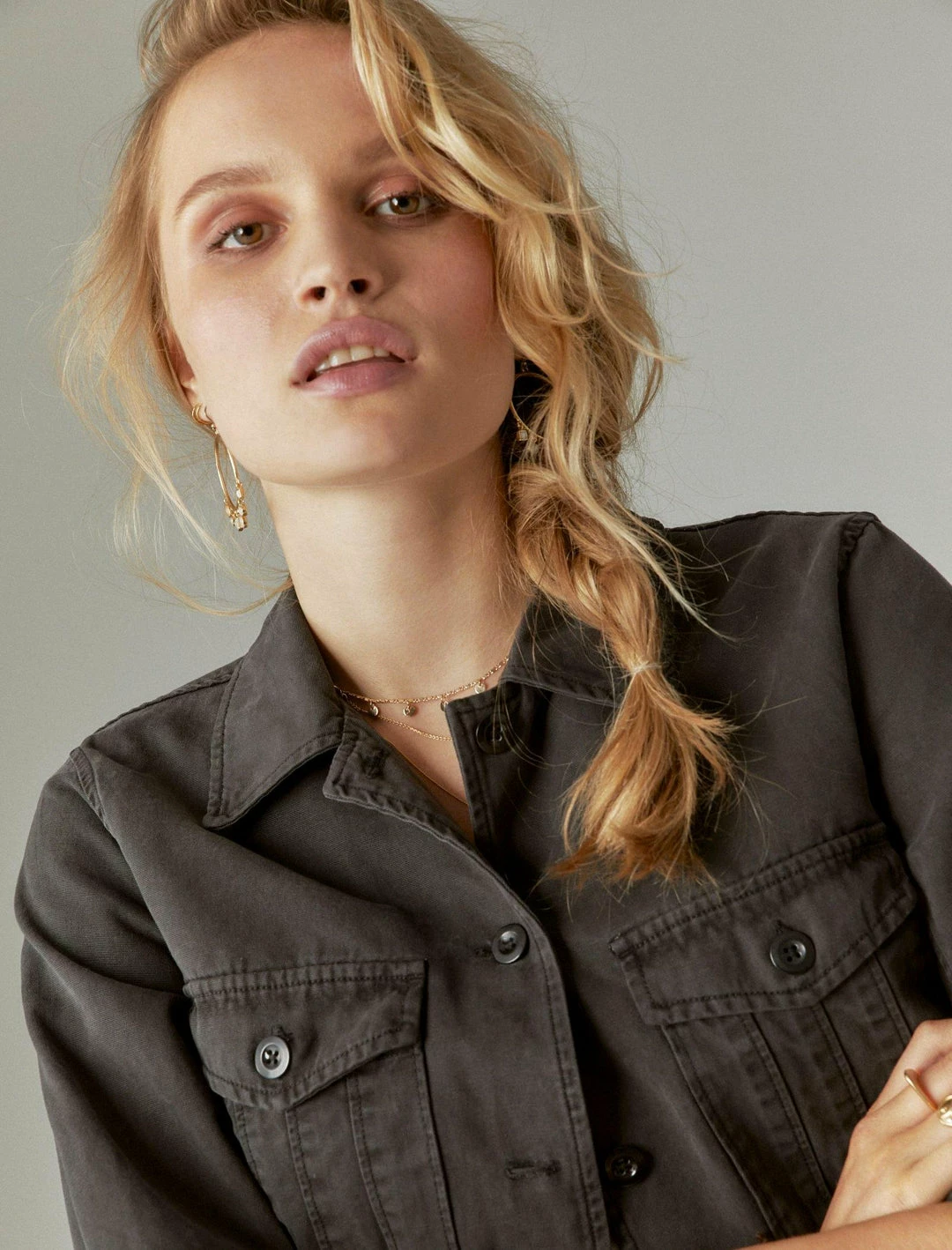 Lucky Brand Womens Distressed Cropped Trucker Jacket 4 Lucky Brand Womens Distressed Cropped Trucker Jacket - Image 4