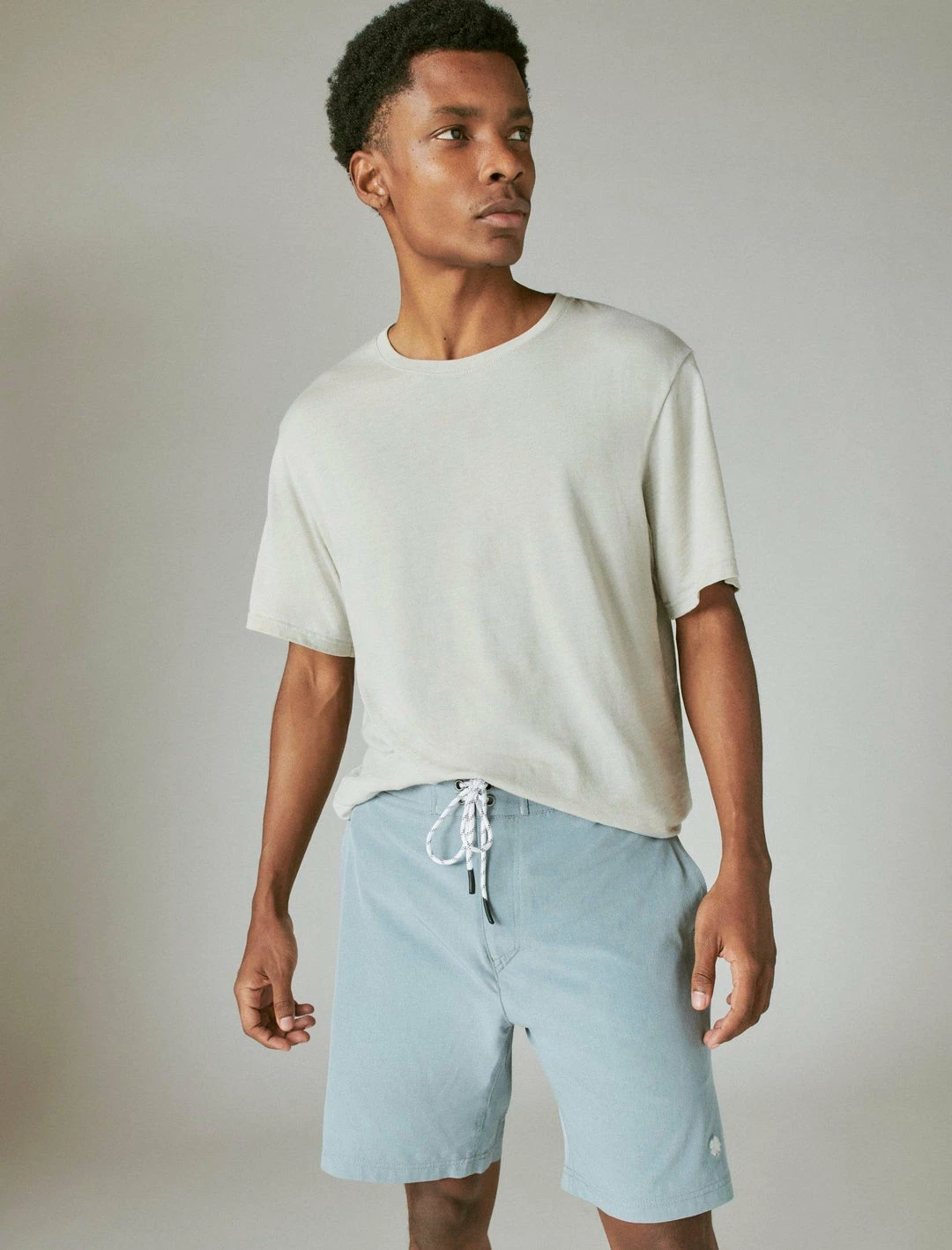 Lucky Brand Mens 8" Stretch Board Short 5 Lucky Brand Mens 8" Stretch Board Short - Image 5