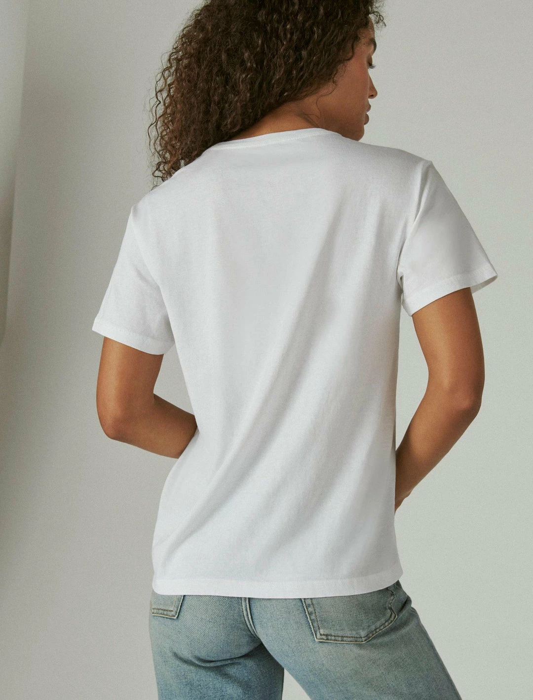 Lucky Brand Womens Lucky Faded Clover Boyfriend Tee 4 Lucky Brand Womens Lucky Faded Clover Boyfriend Tee - Image 4