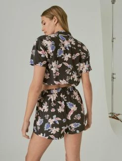 Lucky Brand Womens Hawaiian Print Short -Cheap Lucky Brand Store 3a99b5f0eabe4e8ea0c6b84ea04153d0 a771dced 6518 4d8c bf89 e7243b80d73d 1080x