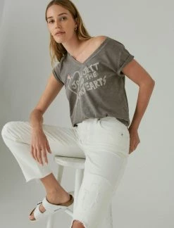 Lucky Brand Womens Joan Jett V-Neck Tee