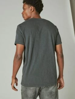 Lucky Brand Mens Kingshead Bourbon Graphic Tee 7 Lucky Brand Mens Kingshead Bourbon Graphic Tee -Cheap Lucky Brand Store 452758aa2f8b44dc89a7ebd6eb4d8150 1080x