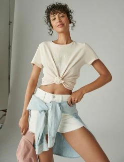 Lucky Brand Womens Codigo 1530 X Lucky Brand Circle Classic Crew Tee