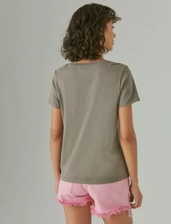 Lucky Brand Womens Bouquet Full Classic Crew Tee -Cheap Lucky Brand Store 5c0781ca47d744e6b6ca1a3471f6b35e 39c5fef9 8fe5 4788 9f0d 14b4eab6b459 1080x