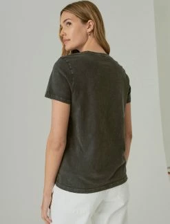 Lucky Brand Womens Lucky Script Classic Crew Tee 7 Lucky Brand Womens Lucky Script Classic Crew Tee -Cheap Lucky Brand Store 68c2efbe38464fc68f3280718db14350 1080x