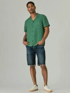 Lucky Brand Mens 7" Athletic Slim Short