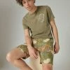 Lucky Brand Mens Tropical Print Hybrid 8" Short