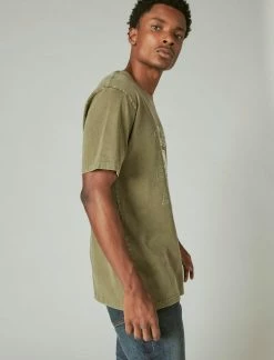 Lucky Brand Mens Lucky Bison Graphic Tee -Cheap Lucky Brand Store ba763439b01f4ac186db5c967d961384 1080x