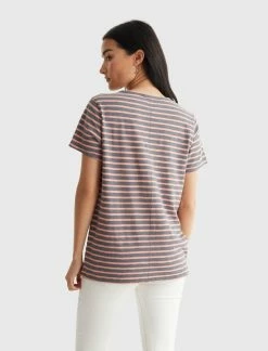 Lucky Brand Womens Classic V-Neck -Cheap Lucky Brand Store d3e4574a1be0427eb2c330c74b972adb 4161509b bff8 45f9 ad2c d749b9495e2f 1080x