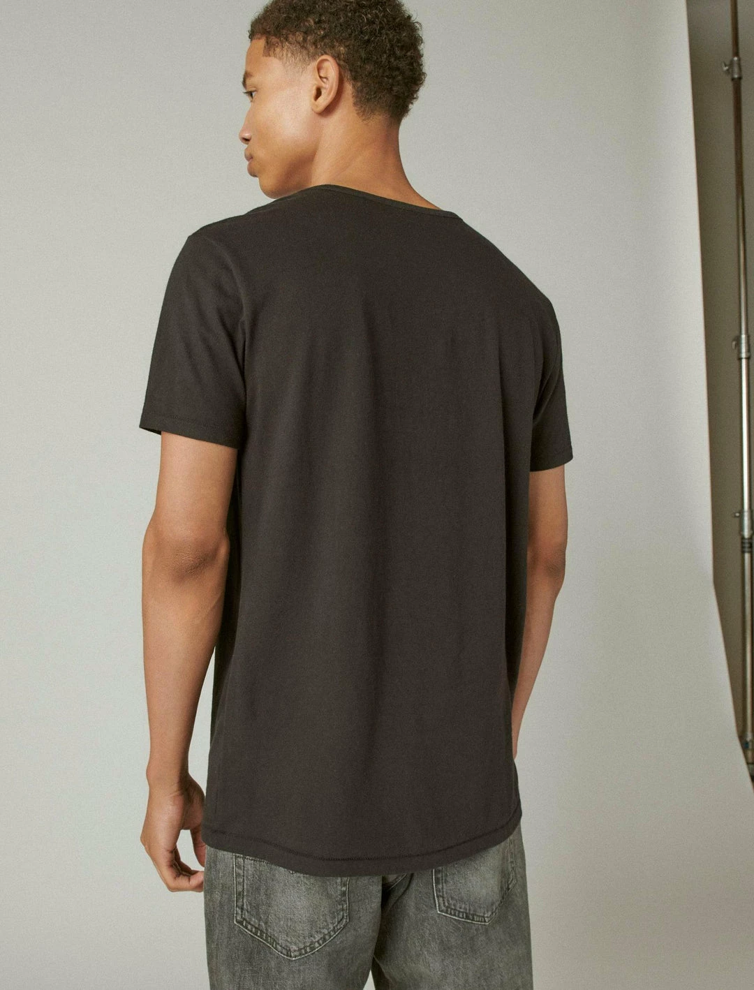 Lucky Brand Mens Big Sur Graphic Tee 4 Lucky Brand Mens Big Sur Graphic Tee - Image 4